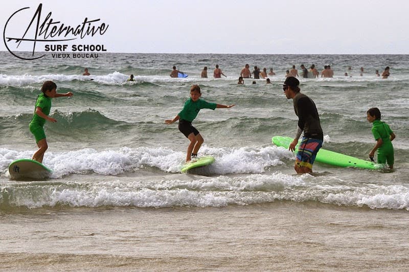 Photo de Alternative Surf School