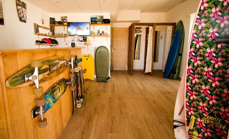 Photo de Boardingmania Surf School