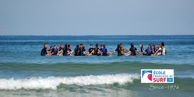 Photo de MAEVA SURF CLUB Surf School