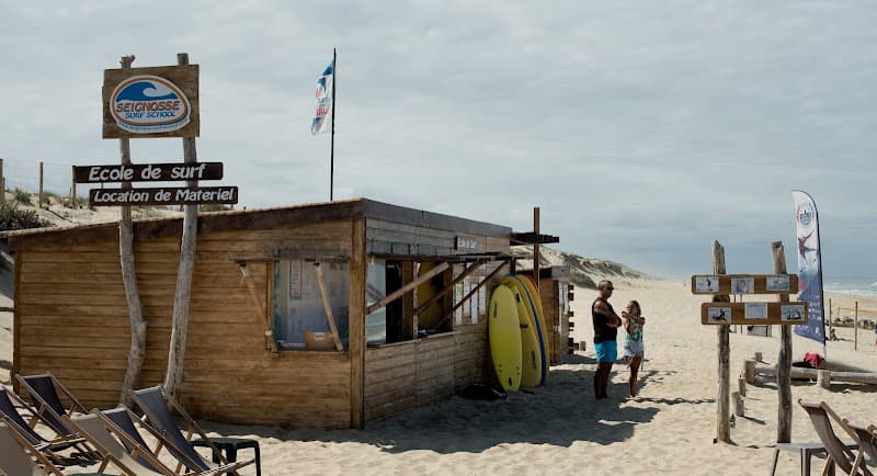 Photo de Surf School